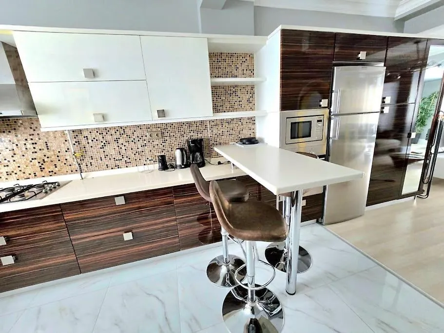 דירות איסטמבול Happy Family Duplex טורקיה